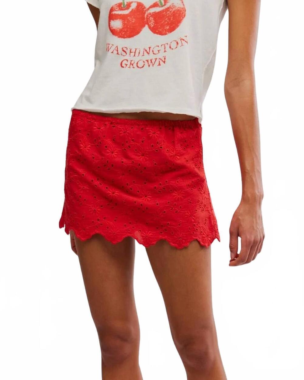 NEW FREE PEOPLE eyes on you skorts in high risk red